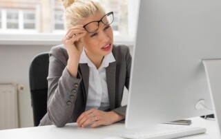 Jak chronić wzrok podczas pracy przy komputerze?